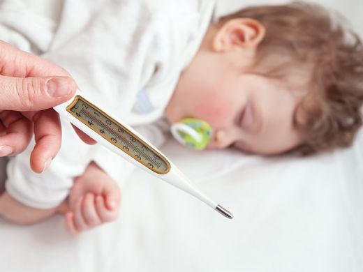 Bebeklerde Ateş Sonrası Vücutta Kızarıklık